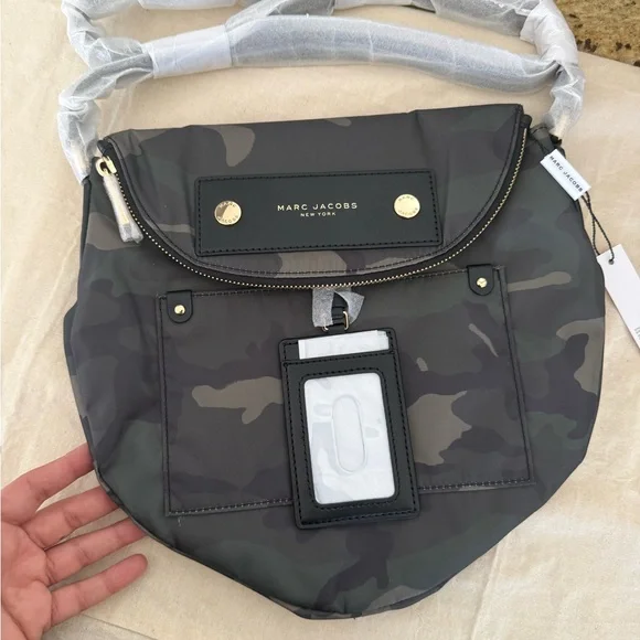 MARC JACOBS 4S5HMS035H02- CAMO PREPPY NATASHA NYLON WOMENS MINI CROSSBODY BAG - Picture 8 of 8